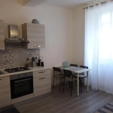 דירה Brand New Porto Antico Apartment ג'נובה